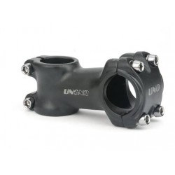 UNO вынос, Алюминиевый, Черный, A-Head 1-1\8,  крепл. руля под 4 болта, Диа:25,4, Длина:70мм, Угол  7 град,