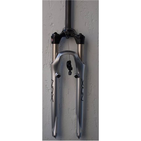 Вилка SR SUNTOUR SF13 NRX D P RL COIL 700C 75 SIL Срібний