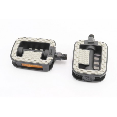 Педалі CITY 9/16" (110x74x27мм) пластикові, чорно-сірі, NW-96D FPD