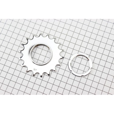 Зірка задня FIX 18Т з гайкою QUANDO