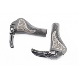 Ручки керма 140мм з затискачем Lock-On, ергономічні з ріжками, чорно-сірі RB-BT1008 Китай