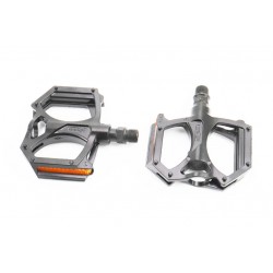 Педалі MTB широкі 9/16" (100x100x23мм) алюмінієві, чорні M195DU Wellgo