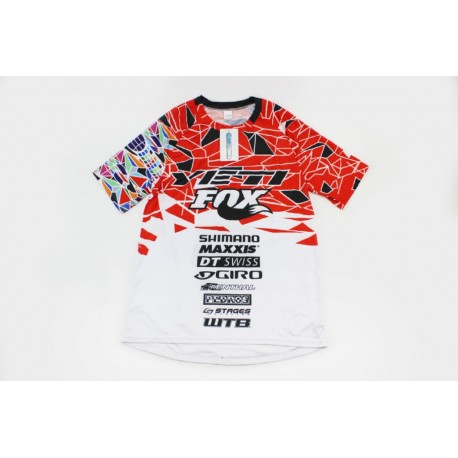 Футболка (Джерсі) чоловіча L-(Polyester 80% / Spandex 20%), біло-червоно-чорна, НЕ оригінал FOX