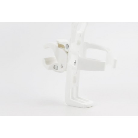 Флягодержатель пластиковый универсальный, крепл. эксцентрик, белый BC-105C BETO