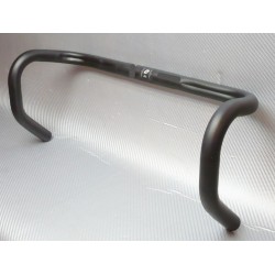 Руль шоссе "баран" алюм. 25.4мм ZOOM DR-AL-48BE L440мм черный