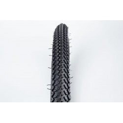 Шина 28"х1,75 (47-622) шипованная SX8605 DURRO