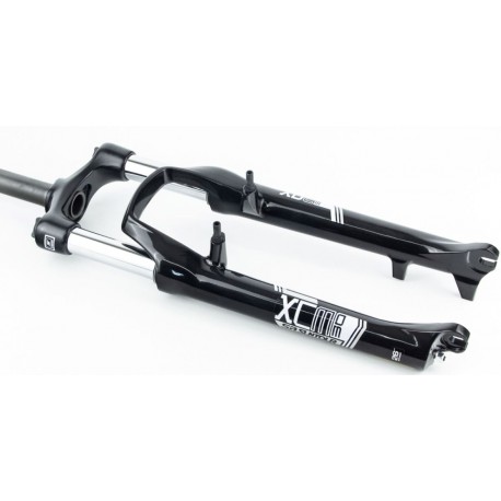 Вилка 26" амортизационная, без резьбы 1-1/8" (28,6мм), шток 240мм, с ходом 100мм, V/Disk-brake, Preload, алюминиевая, чёрная XCM