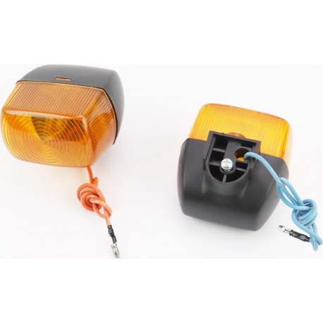 Поворотник лів., прав. (без "ніжки") к-кт 2шт, жовтий Китай