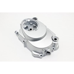 Крышка двигателя, правая (где щуп) 110/125cc механика ALPHA Китай