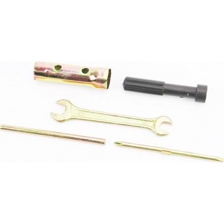 Ключ свечной для 4Т-16/18мм+3 предмета (рожковый ключ 8x10мм/шток/отвертка+-) "ЗИП" Китай