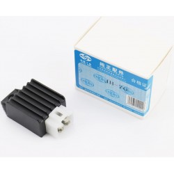 Реле-регулятор напряжения (4 контакта квадратом) JIALING