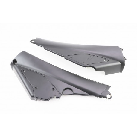 УЦІНКА ACTIVE Пластик-бічний середній лівий, правий к-кт 2шт, чорний матовий (див. фото) Китай