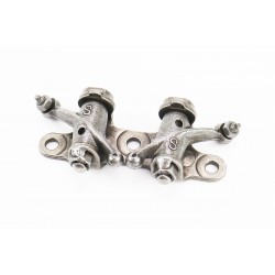 Коромысло (рокер) клапана верхнее 2шт в сборе на пластине Китай