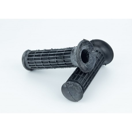 УЦЕНКА МТ, УРАЛ, К-750 Ручка руля тип 2 (в налете, см. фото) Китай