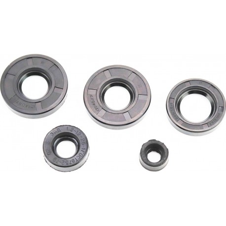 Сальники к-кт 5шт (8x16x7/ 12x26x7/ 17x40x7-2шт/ 20x35x7) Карпаты Китай