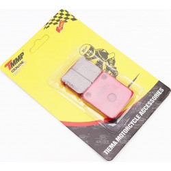 Гальмівні колодки (дискові) Honda DI050/Tact 50/ DAELIM GZ50/ SYM- Orbit 50/ KYMCO- MXU 400 к-кт 2шт, червоні TMMP