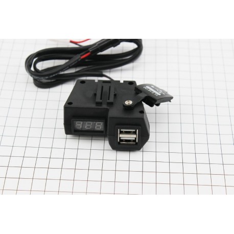 Зарядка USB універсальна на 2 виходи, з кнопкою вмик/вимик+вольтметр (кріплення на кермо) Китай