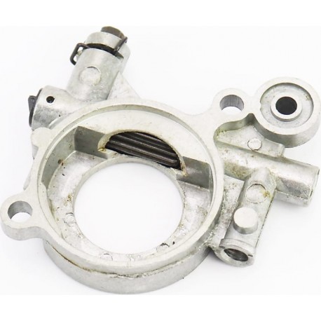 Насос оливний Husqvarna-365/372, JONSERED-CS2165/CS2171/CS2172 Китай