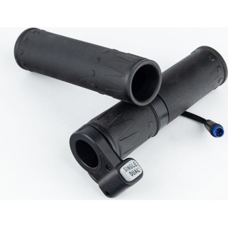 Ручка газа (акселератор)+грипсы, чёрные Rocket (электросамокат) Китай