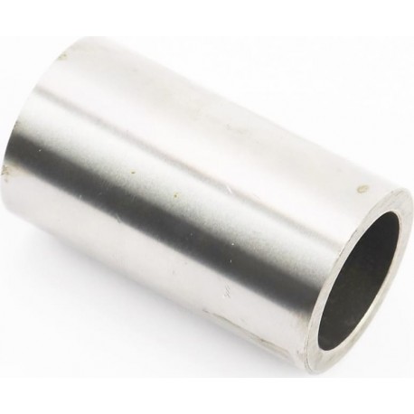 Втулка варіатора переднього Suzuki AD- 50/100 (D-22/16мм L39мм) Китай