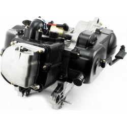 Двигатель скутерный в сборе 4Т-80куб (короткий вариатор, длинный вал) "чёрная крышка" Китай