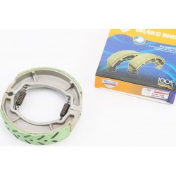 Тормозные колодки задние к-кт, 125мм (барабан, накладки с выборкой) 12", 13" JWBP