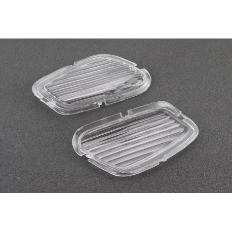 Пластик "стекло" поворотников передних руля к-кт 2шт Китай