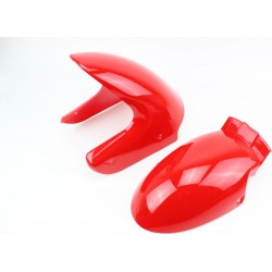 Пластик-крило переднє к-кт 2шт (дві частини), червоний Китай