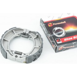 Тормозные колодки задние к-кт, 125мм (барабан, накладки с выборкой) 12", 13" Formula