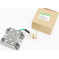 Регулятор напряжения 178F/186F, 68x77мм, с предохранителем Viper