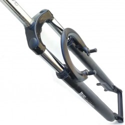 AVANTI, Амортизационная,  1-1/8" (AHEAD), ХОД:100мм,  крепление DISK и V-BRAKE, Цвет: ЧЕРНЫЙ (См. Каталог)