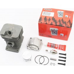 Циліндр, к-кт (цпг) MS-180 38мм (палець 8мм), чорний + свічка + герметик + болти WINZOR