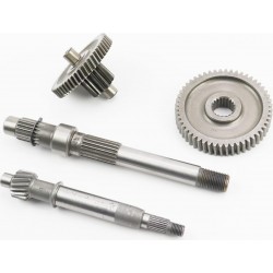 Редуктор (вал первичный, вторичный длинный, шестерни), к-кт 4шт Китай